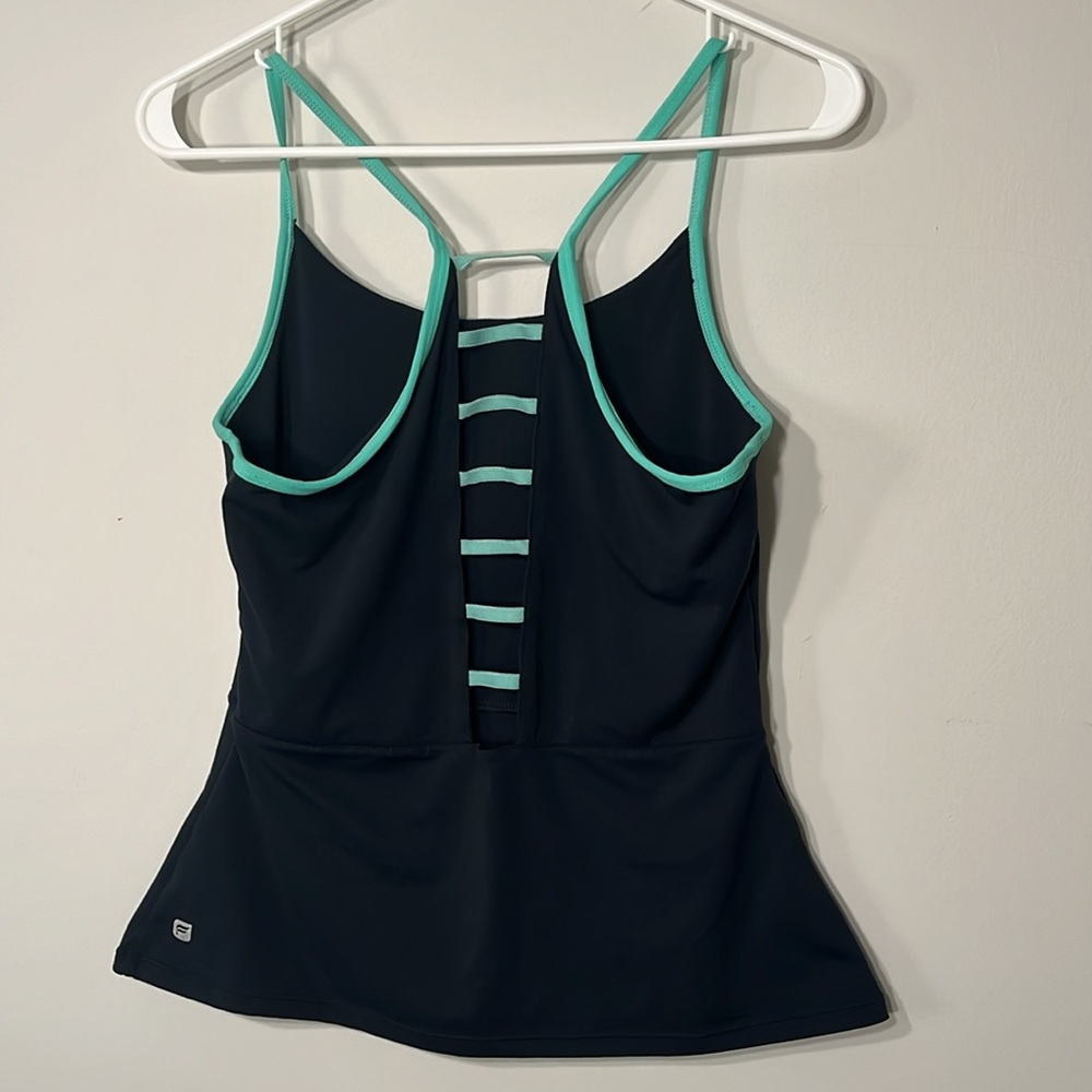 Athletic top - Picture 4 of 5